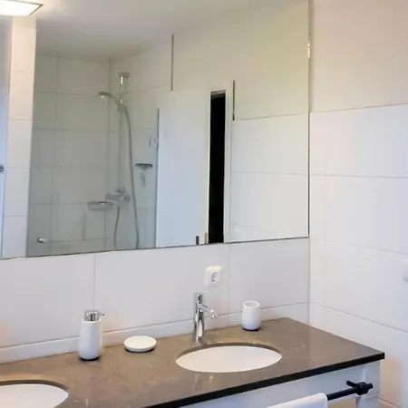 Storchennest - Komfortable Fuer 2-5 Personen * Reestow