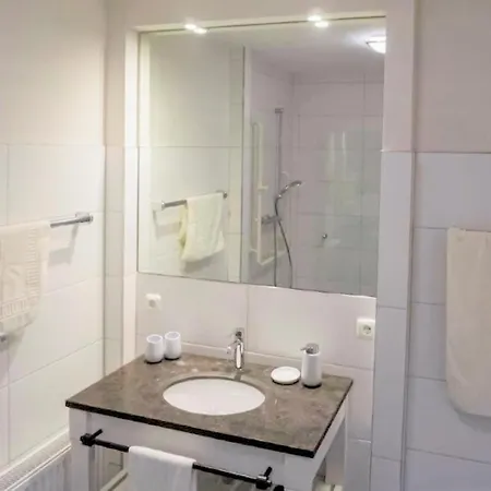 Storchennest - Komfortable Fuer 2-5 Personen