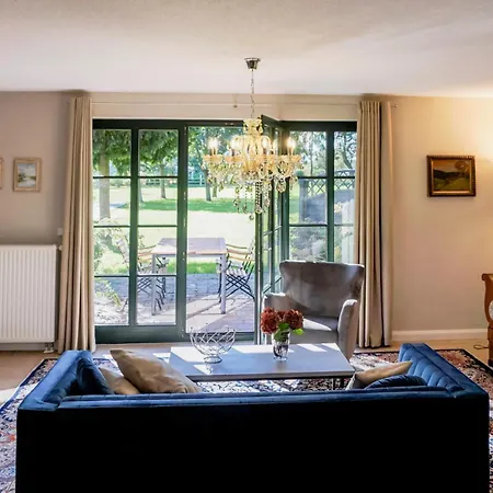 Storchennest - Komfortable Fuer 2-5 Personen * Reestow