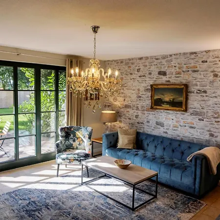 Storchennest - Komfortable Fuer 2-5 Personen